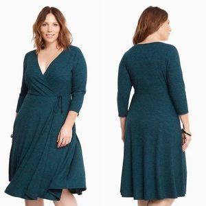 Torrid faux wrap knit ribbed surprise dress midi size 2X green
